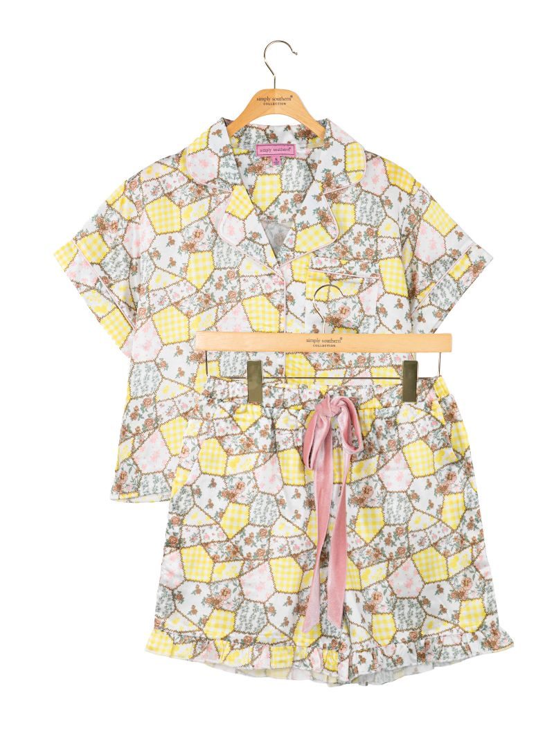 Simply Southern 0126 Soft Silk T-Shirt &amp; Shorts Pj Set