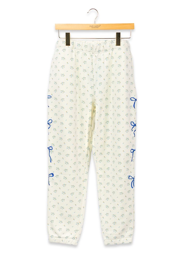 Simply Southern 0226 Blue Flower Alice Lounge Pants