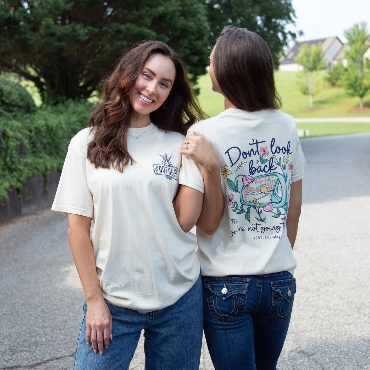 Southernology Don't Look Back Comfort Colors T-Shirt - SimplyCuteTees