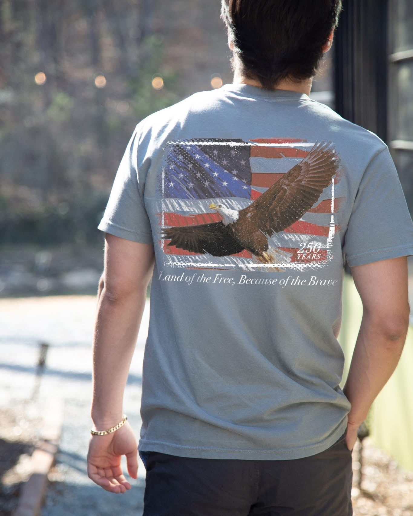Southernology Rugged South USA Eagle Comfort Colors Unisex T-Shirt