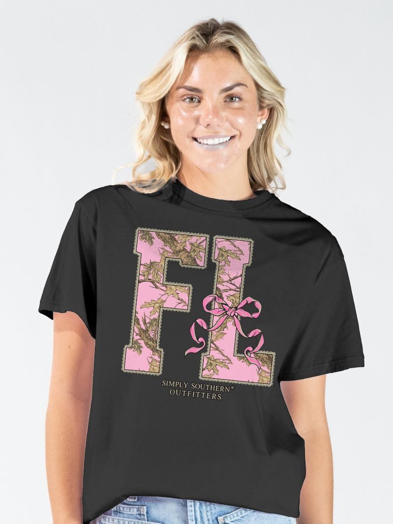 Simply Southern Florida Camo Bow Black T-Shirt - SimplyCuteTees