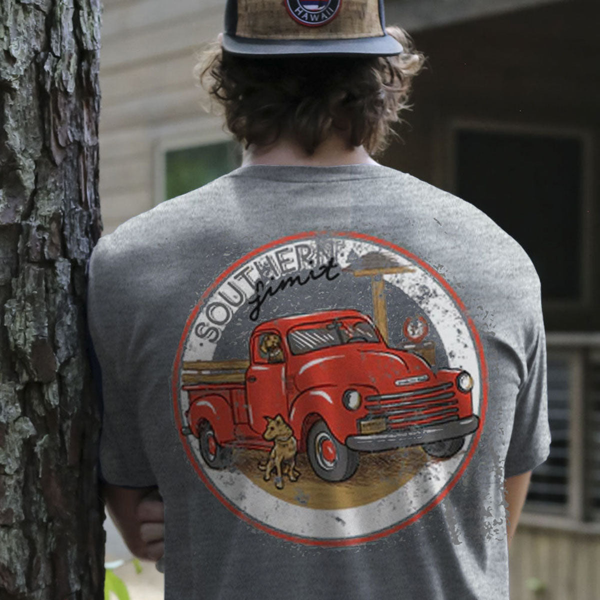 Southern Limit Dogs &amp; Truck Unisex T-Shirt - SimplyCuteTees