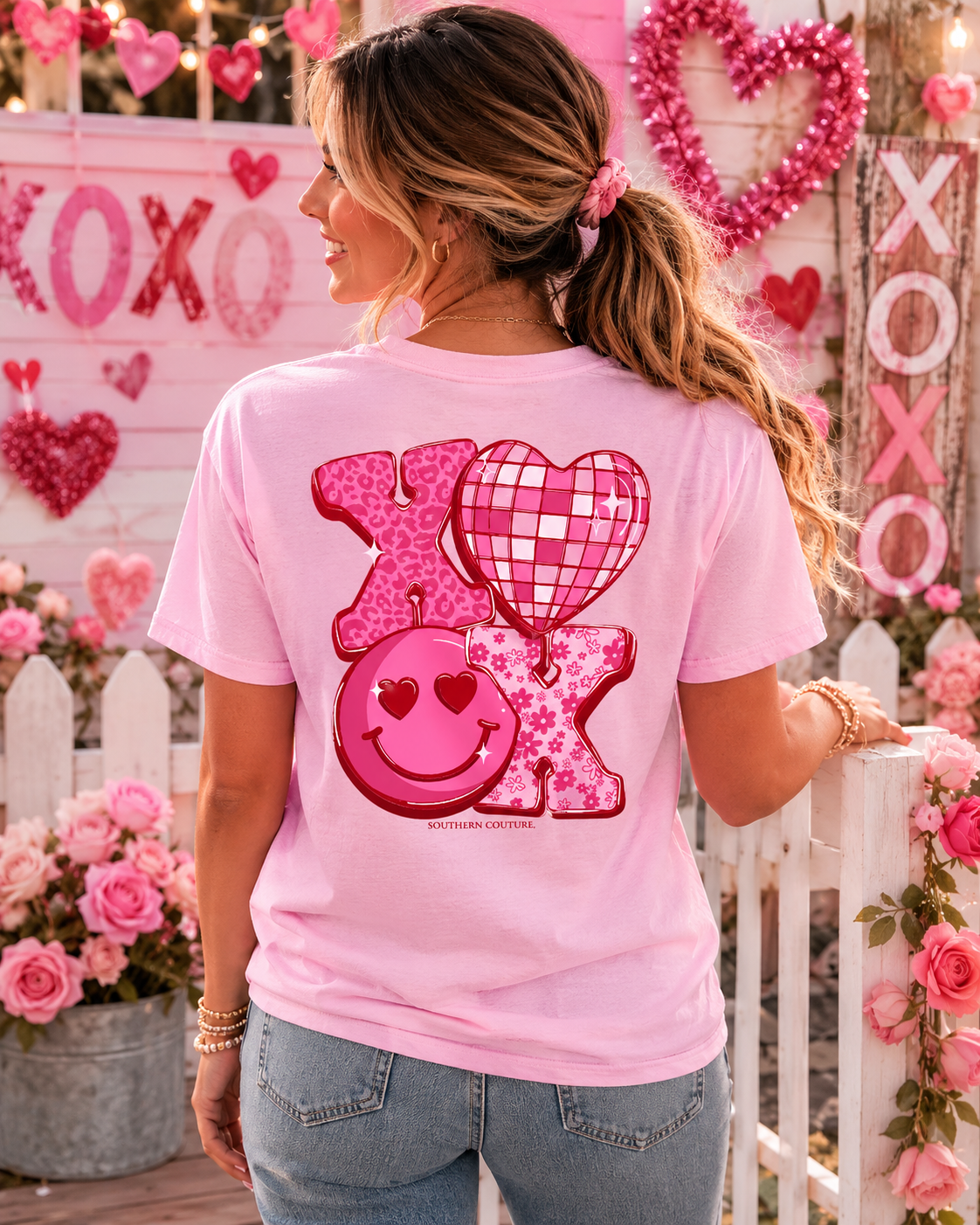 Southern Couture Classic Pattern XOXO T-Shirt