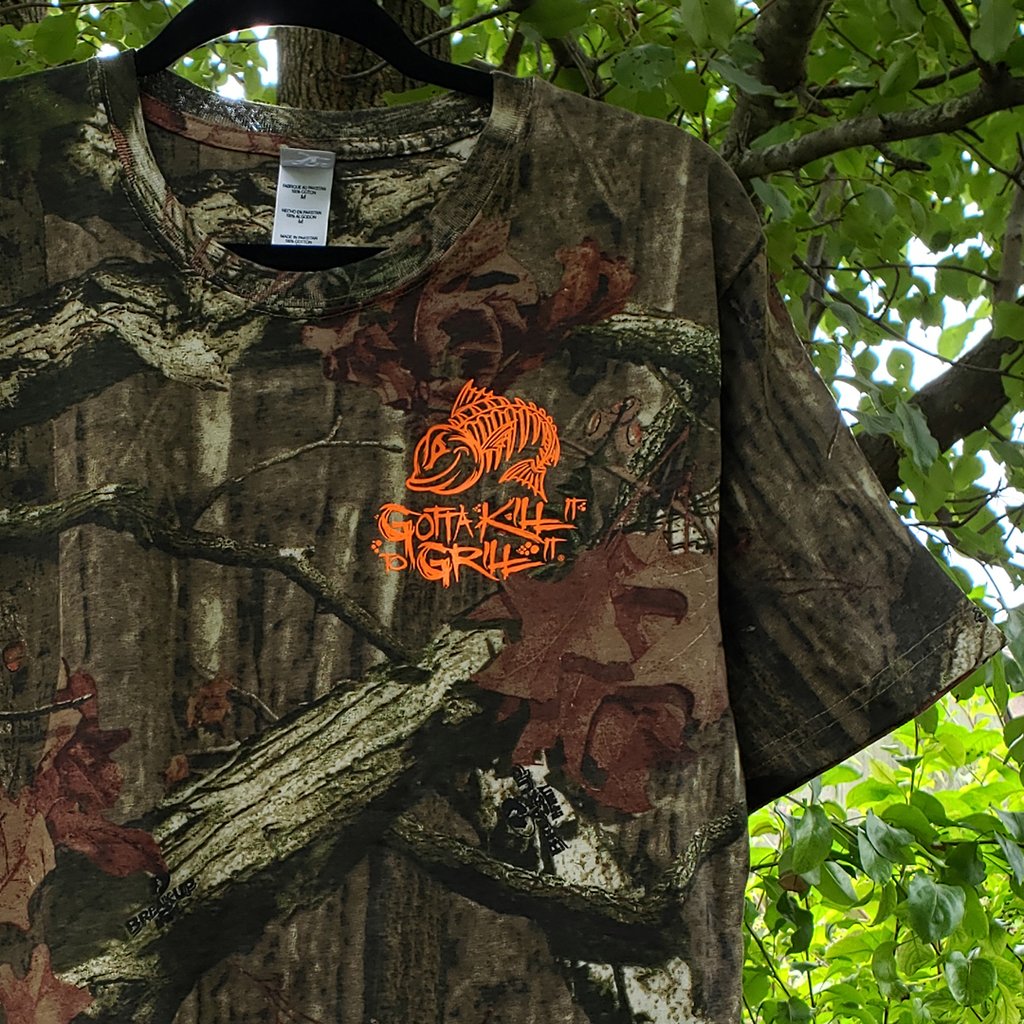 Gotta Kill It To Grill Mossy Oak Camo Logo Unisex T-Shirt
